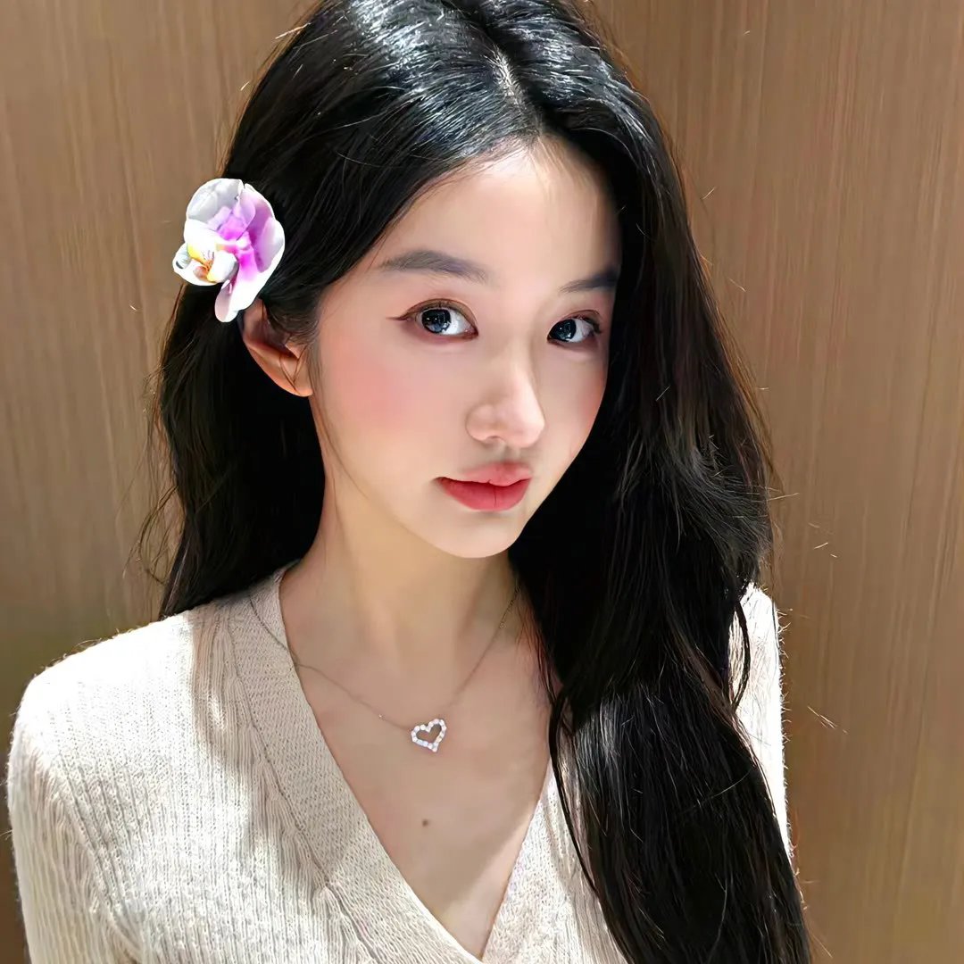 左边最后那栋房子